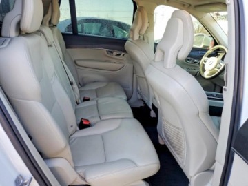 Volvo XC90 II SUV Facelifting 2.0 T5 250KM 2020 Volvo XC 90 2020 r. 2,0L T5 MOMENTUM 2.0 Benzyna 250KM, zdjęcie 10