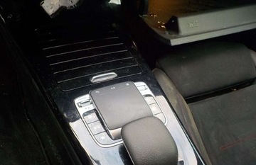 Mercedes Klasa A W177/V177 Hatchback 1.3 200 163KM 2018 Mercedes-Benz Klasa A Okazja 1.3 Benzyna 163KM, zdjęcie 25