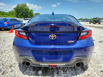 Toyota 2022 Toyota GR86 Premium 2022 2.4l 2.4 Benzyna 228KM, zdjęcie 2