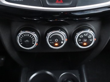 Mitsubishi ASX I SUV Facelifting 1.8 150KM 2014 Mitsubishi ASX 1.8 DI-D MIVEC, Klima, Klimatronic, zdjęcie 12