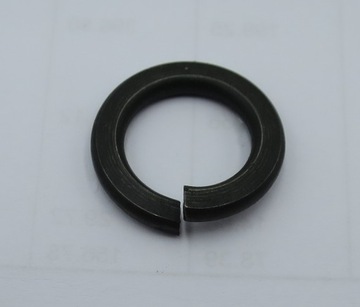 S17 M12 / FLAT WASHER / 8.8