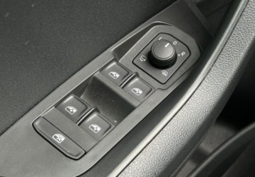 Skoda Karoq Crossover Facelifting 1.5 TSI ACT 150KM 2024 Skoda Karoq Selection Pakiet Winter Plus, Tempomat, LED Matrix, Kamera, K, zdjęcie 17