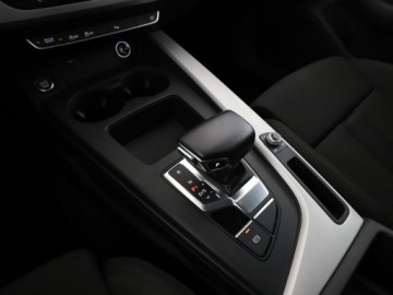 Audi A4 B9 Avant Facelifting 2.0 40 TDI 190KM 2020 Audi A4 Avant S-Tronic Matrix-LED navi grzane, zdjęcie 28
