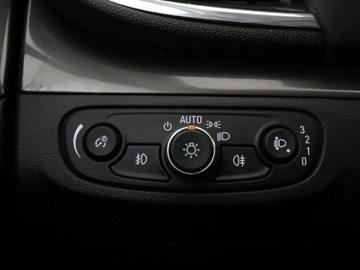 Opel Mokka I X 1.4 Turbo Ecotec 140KM 2018 Opel Mokka X 1.4Turbo Elite Klimatyzacja Tempomat, zdjęcie 31