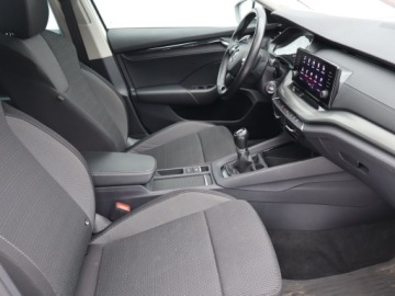 Skoda Octavia IV Kombi 2.0 TDI 115KM 2022 Skoda Octavia 2.0 TDI, Salon Polska, zdjęcie 8