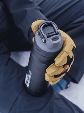 ТЕРМОС CONTIGO С НОСИКОМ СВОБОДНОГО ПОТОКА 700мл ЧЕРНЫЙ