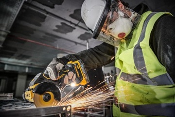 Дисковая пила 76 мм, 18 В DeWALT DCS438N-XJ