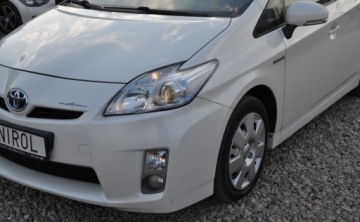 Toyota Prius III 2009 Toyota Prius 1.8 Hybryda 136KM, zdjęcie 31