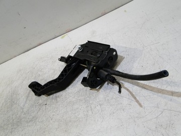 AUDI A2 1.4B 16V ПЕДАЛЬ НАСОСА СЦЕПЛЕНИЯ 8Z1721059