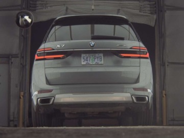 BMW X7 2025 BMW X7 xDrive40i 2025 3.0 Benzyna 375KM, zdjęcie 3