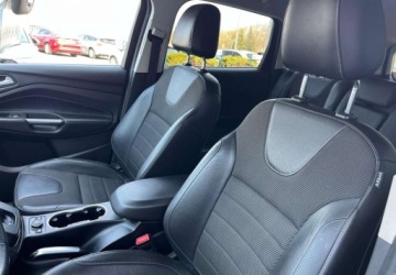 Ford Kuga II SUV 2.0 TDCi 150KM 2015 Ford Kuga Ford Kuga 2.0 TDCi 4WD Titanium 2.0 Diesel 150KM, zdjęcie 18