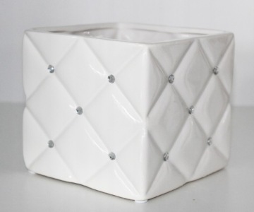 Белый керамический цветочный горшок от DEcodomi.