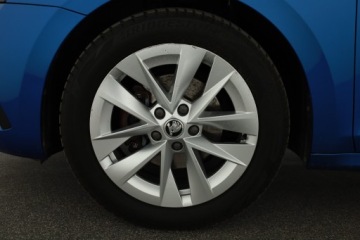 Skoda Octavia IV Scout 1.5 TSI ACT 150KM 2021 Skoda Octavia 1.5 TSI, Salon Polska, Klima, zdjęcie 11