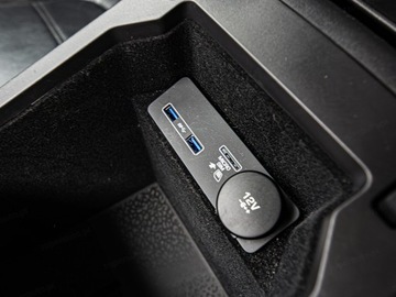 Jaguar E-Pace SUV 2.0 i4P 200KM 2019 JAGUAR E-Pace 2.0 i4P AWD R-Dynamic S Suv 200KM 2019, zdjęcie 23