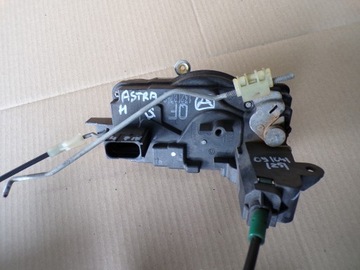 ASTRA III H ZÁMEK DVEŘE LEVÝ PŘEDNÍ 4PIN