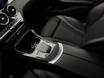 Mercedes GLC C253 SUV Facelifting 2.0 200d 163KM 2021 Mercedes-Benz GLC 200 Business Line / Kamera / 1 w, zdjęcie 23