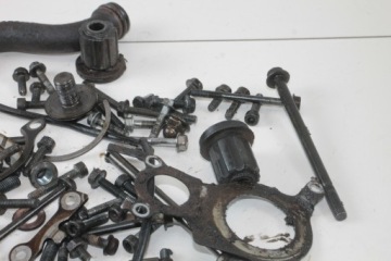 SUZUKI GSF 600 BANDIT 95-99 ДВИГАТЕЛЬ БОЛТЫ БОЛТЫ КОМПЛЕКТ