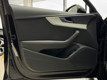 Audi A4 B9 Limousine Facelifting 2.0 35 TFSI 150KM 2023 Audi A4 Limousine 35 TFSI S Line / 1 właściciel /, zdjęcie 10