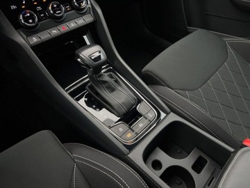 Skoda Karoq Crossover Facelifting 1.5 TSI ACT 150KM 2023 Skoda Karoq 1.5TSI 150KM Sportline SalonPL SerwisASO Acc Virtual Matrix Ke, zdjęcie 24