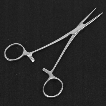 Хирургические прямые кровоостанавливающие щипцы длиной 16 см.