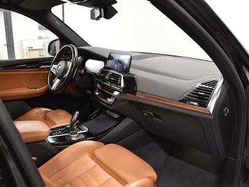 BMW X3 G01 SUV 2.0 20d 190KM 2020 BMW X3 190KM/ Mpakiet/ Fotele M/ Harman/ Hak/ Shad, zdjęcie 10