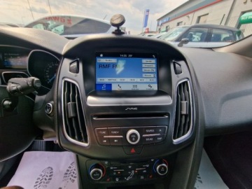 Ford Focus III Kombi Facelifting 1.0 EcoBoost 140KM 2017 Ford Focus ST-LINE 1.0 EcoBoost 140Ps Navi Ksenon Alu Piekny Gwarancja, zdjęcie 16