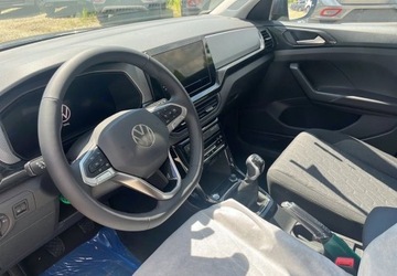Volkswagen T-Cross SUV Facelifting 1.0 TSI 115KM 2025 Volkswagen T-Cross LIFE PLUS Dostepny od reki Benzyna 115KM, zdjęcie 8
