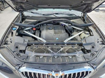 BMW X5 G05 2021 BMW X5 Xdrive40i 2021 3.0 Benzyna 335KM, zdjęcie 6