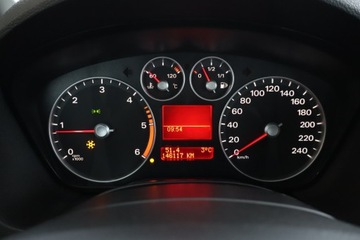 Ford C-MAX I 1.6 TDCi 109KM 2007 Ford C-Max 1.6 TDCi, Klima, Tempomat, Parktronic, zdjęcie 10