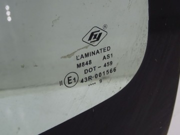 FORD RANGER II MAZDA B2500 98-06 SKLO (OKNO) ČELNÍ PŘEDNÍ '99 #24