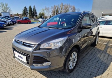 Ford Kuga II SUV 2.0 TDCi 150KM 2016 Ford Kuga 2.0 TDCi 150KM 4x4 Titanium FV Marza 2.0 Diesel 149KM, zdjęcie 3