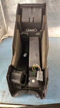 LOKETNÍ OPĚRKA VOLVO V40 00-04R