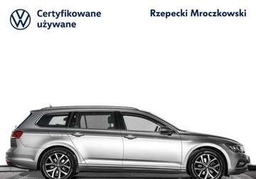 Volkswagen Passat B8 Variant Facelifting 2.0 TDI SCR 200KM 2023 Volkswagen Passat 2.0TDI 200KM Business DSG, Nawigacja Satelitarna, Podgrz, zdjęcie 3