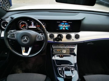 Mercedes Klasa E W213 Limuzyna 2.0 220d 194KM 2016 MERCEDES W213 2.0 220d * 100% Bezwypadkowy * Salon Polska * Serwisowany *, zdjęcie 8