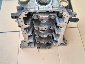 BLOK MOTORU SPODEK N47D20A N47 BMW E90 E91 E60 520D E87 E81 320D 120D 2.0D