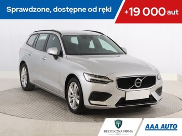 Volvo V60 II  2021 Volvo V60 B4, Salon Polska, 1. Właściciel