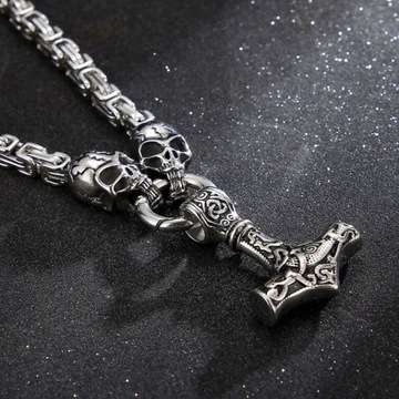 СЕВЕРНЫЙ КУЛОН С ЧЕРЕПОМ ТОРА, КОРОЛЕВСКОЕ ПЛЕТЕНИЕ