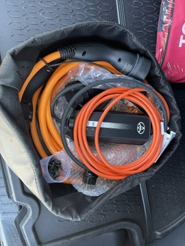 Toyota C-HR II SUV Plug-In 2.0  223KM 2025 Toyota C-HR Hybrid PlugIN Kamery360 Podgrz. Skóra, zdjęcie 7