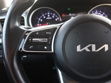 Kia Ceed III Kombi Facelifting 1.5 T-GDI 160KM 2022 Kia Ceed 1.5 T-GDI, Salon Polska, 1. Właściciel, zdjęcie 18