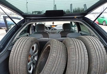 Citroen C5 III Sedan 1.8i 16V 125KM 2007 Citroen C5 Citroen C5 1.7 Benzyna 125KM, zdjęcie 3