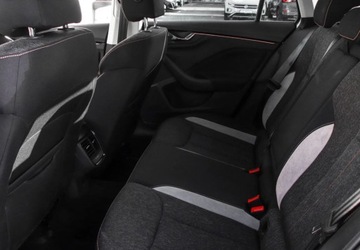 Skoda Scala Hatchback Facelifting 1.0 TSI 115KM 2024 Skoda Scala 1.0 TSI 116KM DSG Selection Fotele podgrzewane Pakiet Black, zdjęcie 11