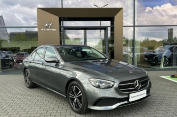 Mercedes Klasa E W213 Limuzyna Facelifting 2.0 E220d 194KM 2021 Mercedes-Benz Klasa E Salon Polska Kamera cofania Audio Burmester 4MATI, zdjęcie 26