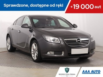 Opel Insignia I Hatchback 2.0 CDTI ECOTEC 160KM 2012 Opel Insignia 2.0 CDTI, Salon Polska, Navi, Xenon