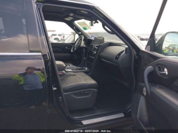 Infiniti 2023 Infiniti QX80 Sensory, 2023r., 4x4, 5.6L 5.6 Benzyna 400KM, zdjęcie 9
