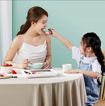 Zrób maszynę do lodów dla dzieci, aby zrobić lody