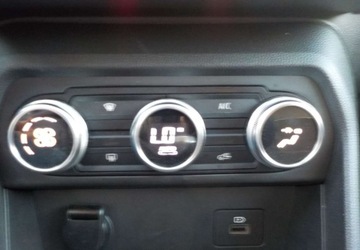 Dacia Jogger 1.0 TCe 110KM 2022 Dacia Jogger Okazja Benzyna 110KM, zdjęcie 29