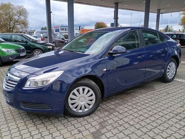 Opel Insignia I Sedan 1.8 Twinport ECOTEC 140KM 2009 Opel Insignia 1.8 PROSTA benzyna ORYGINALNY przebieg 134 tys. km stan IDEA, zdjęcie 2