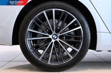 BMW Seria 5 G30-G31 Limuzyna 518d 150KM 2020 BMW Seria 5 518dFV23Adaptacyjne Reflektory LEDPrzyciemniane Szyby 2.0, zdjęcie 23