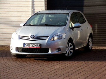 Toyota Auris I Hatchback 5d Facelifting 1.4 D-4D 90KM 2011 Toyota Auris NAVI KLIMATRONIC 1,4 /90KM, zdjęcie 5