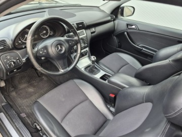 Mercedes CLC 1.8 (180 Kompressor) 143KM 2008 Mercedes CLC Benzyna, 143KM, Coupe, Zadbany, zdjęcie 19